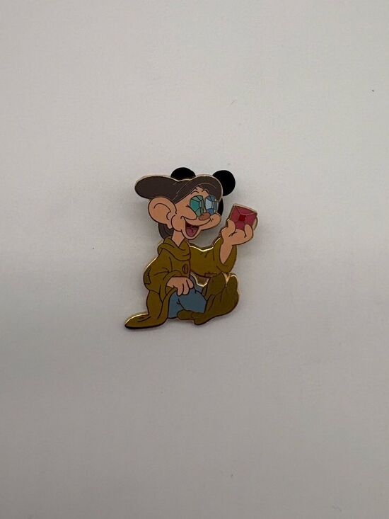 Disneyland Resort Jewelry - Disney Dopey Trading Pin